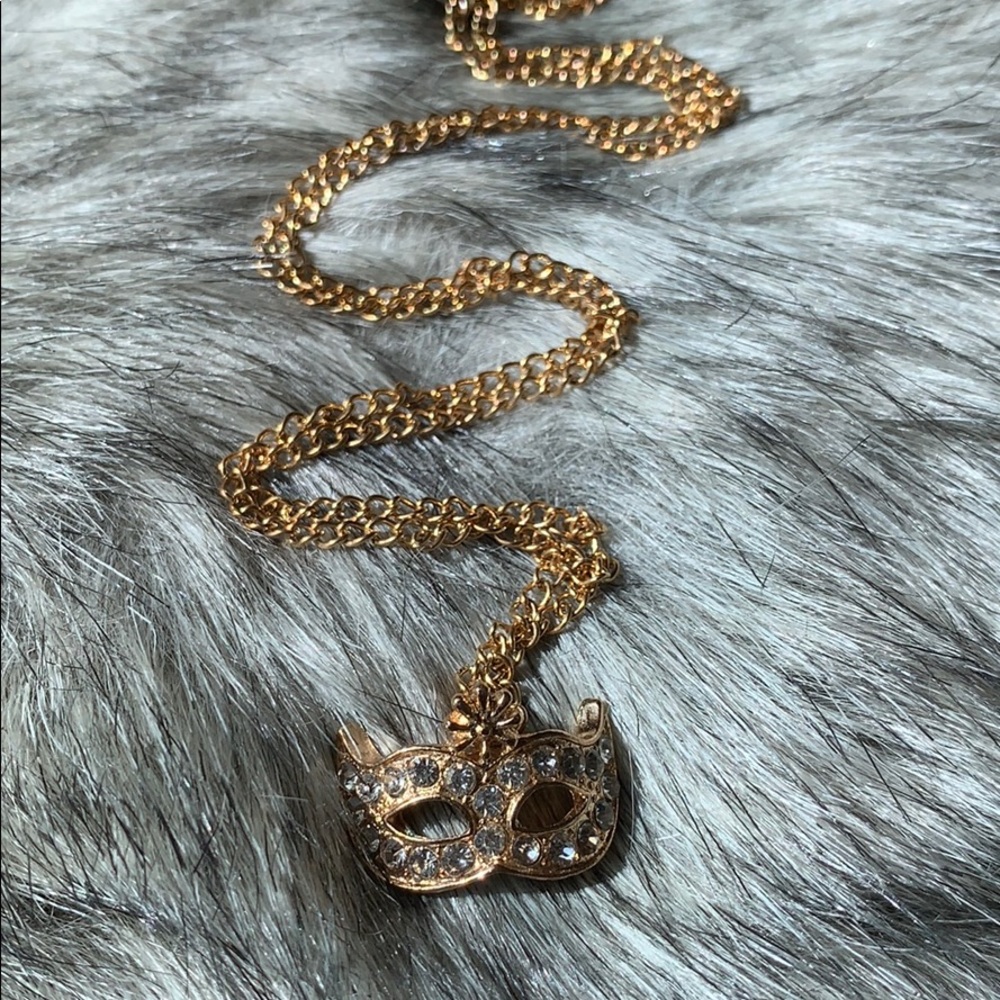🔵 🎉Host Pick🎉 Mask Gem Necklace